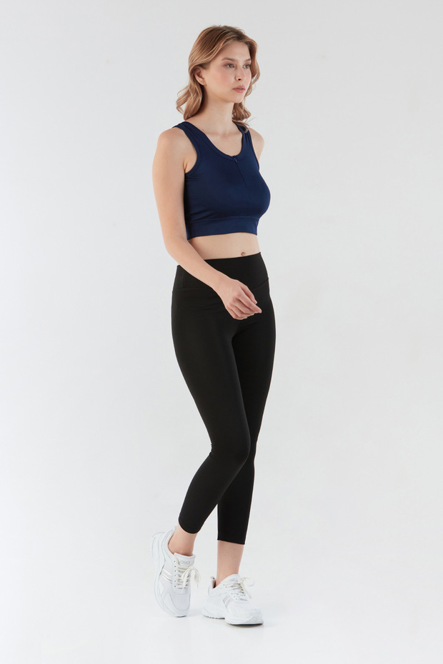 جسم قصير أساسي بسحاب أمامي - 4