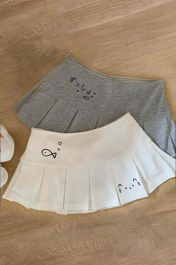 Gri Pileli Fish and Cat Baskılı Micro Şort Etek -BLN - 2