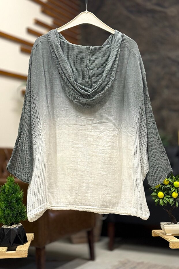 سترة مزخرفة بشبكة بقلنسوة بنمط الباتيك - 2