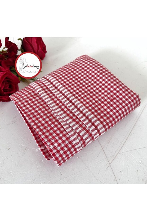 Gingham Tablecloth - 2