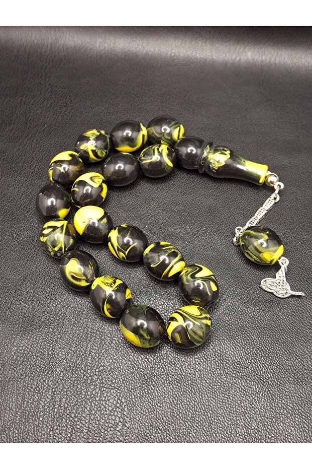 Yellow Black 17-Piece Mascot Powder Amber Prayer Beads