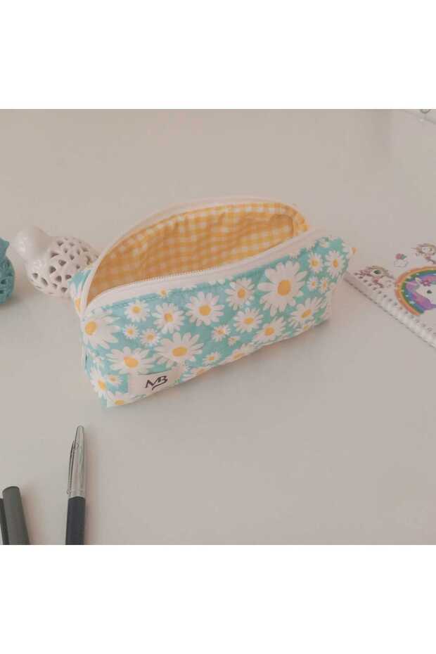 حقيبة أقلام مزخرفة بنقشة الأقحوان البري - 1