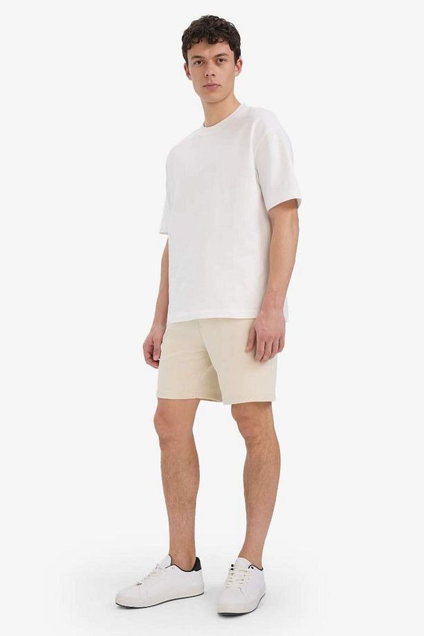 Yeni Sezon Beli Bağcıklı Cepli Basic Düz Şort - 4