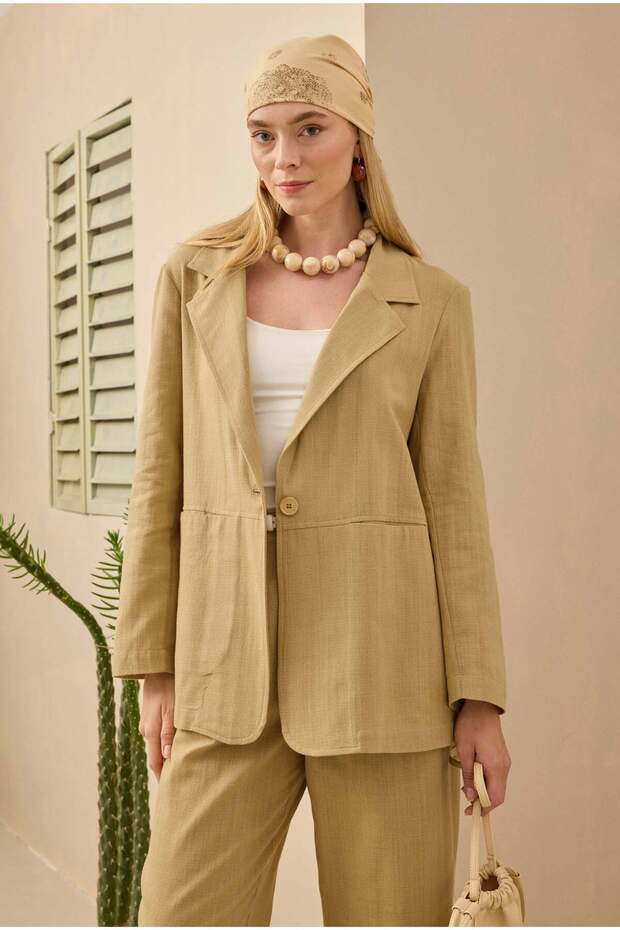 سترة بليزر من الكتان باللون الجملي الفاتح - 3