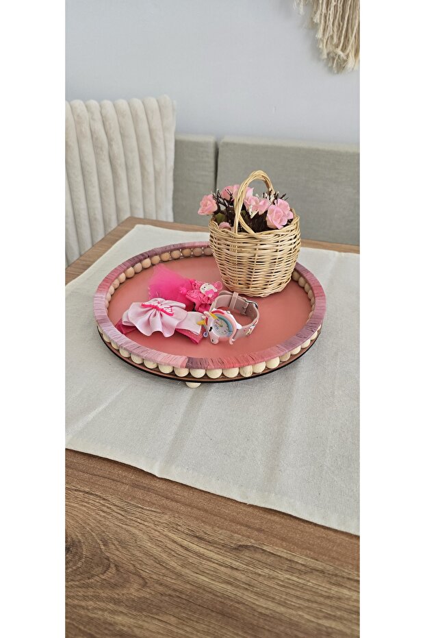 Wooden Decorative Presentation