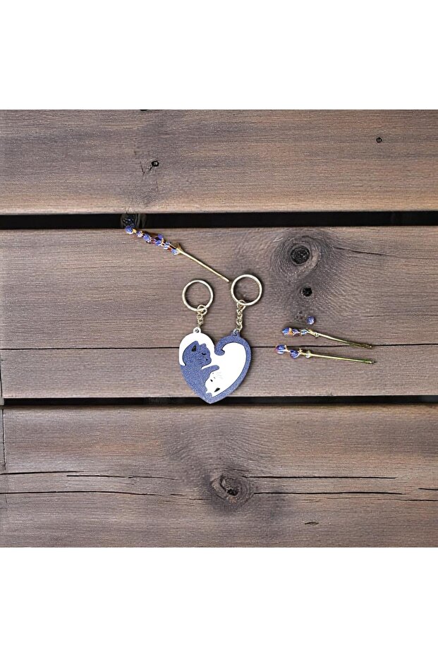 Cat in Heart Couple Keychain – Set of 2 Lovers