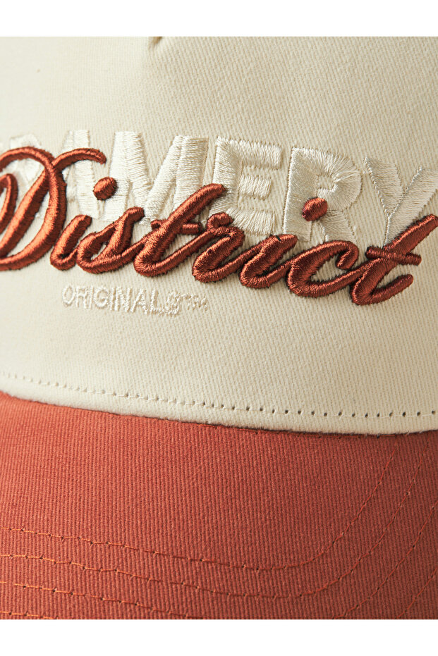 Embroidered Slogan Cap - 5