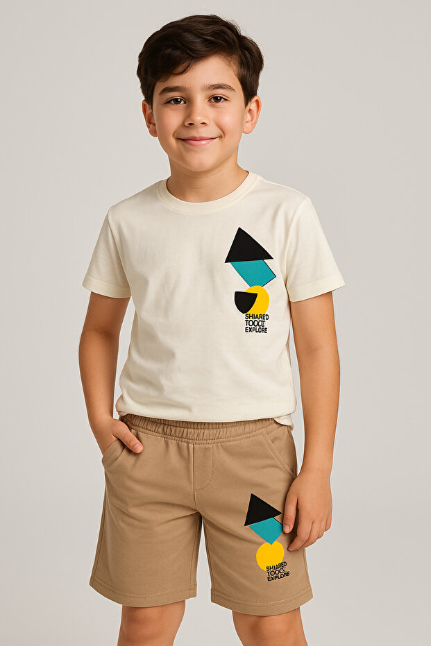 Back Print Detailed Tshirt and Shorts Bottom Top Boy's Set