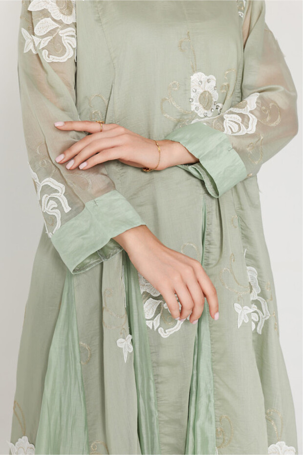 Flowy Flower Pattern Dress - 3