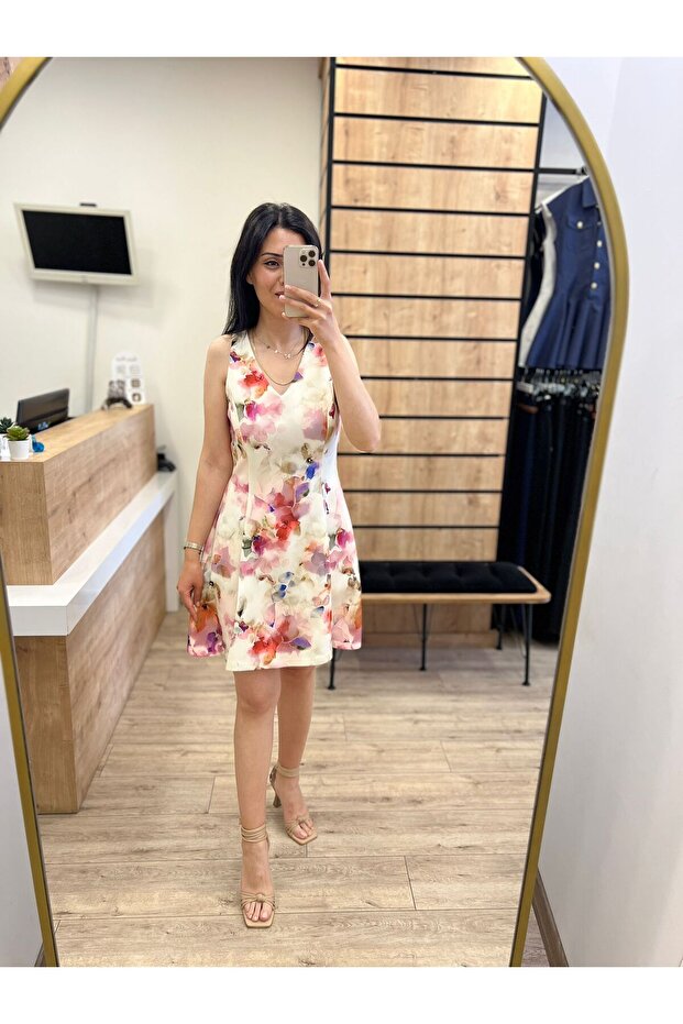 Ekru Çiçekli Elbise - 1