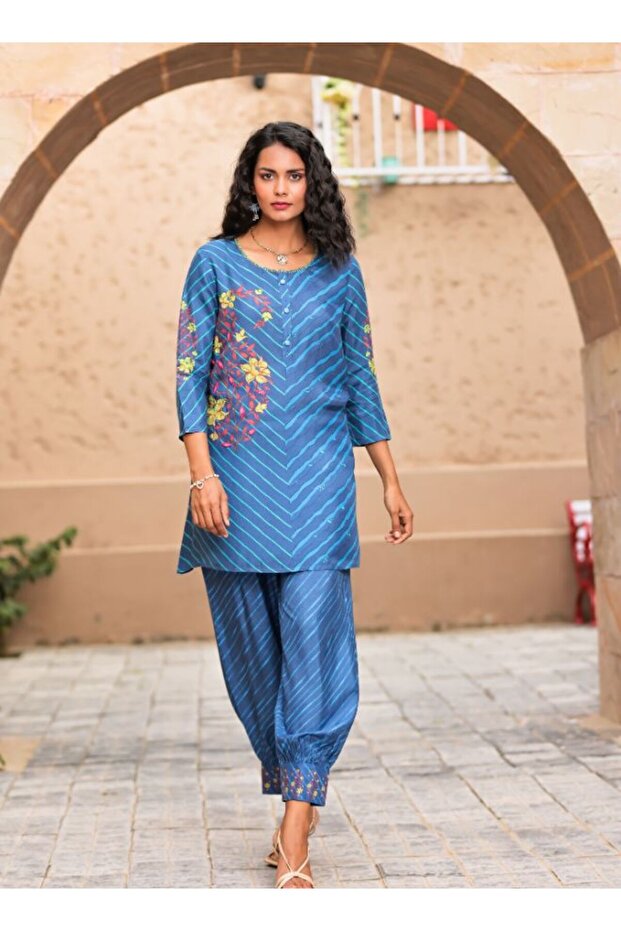 Blue Chevron Print Tunic and Harem Pants Set