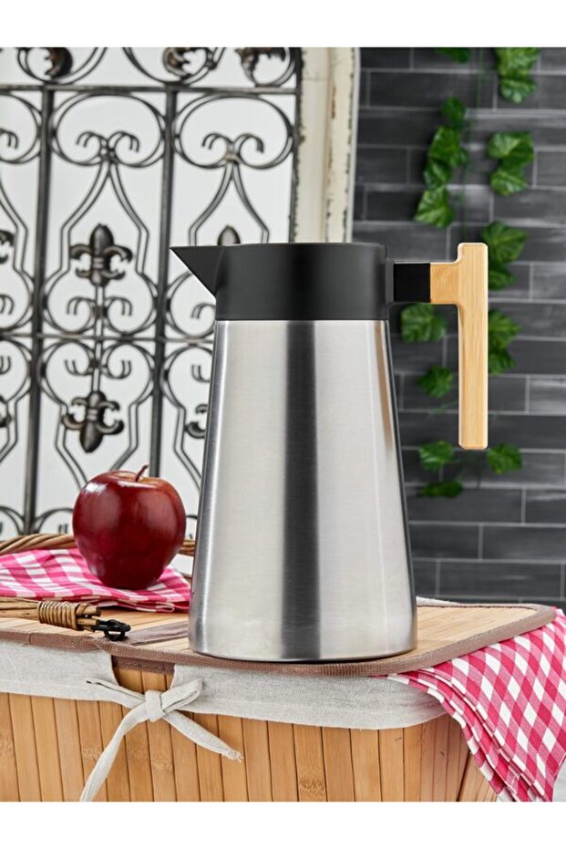 Thermos Steel 2Lt Luxury Bamboo Handle