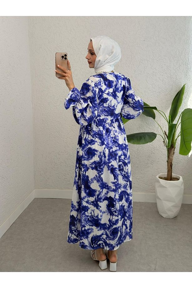 Yarım Düğmeli Beli Bağcıklı Desenli Elbise -Saks - 4