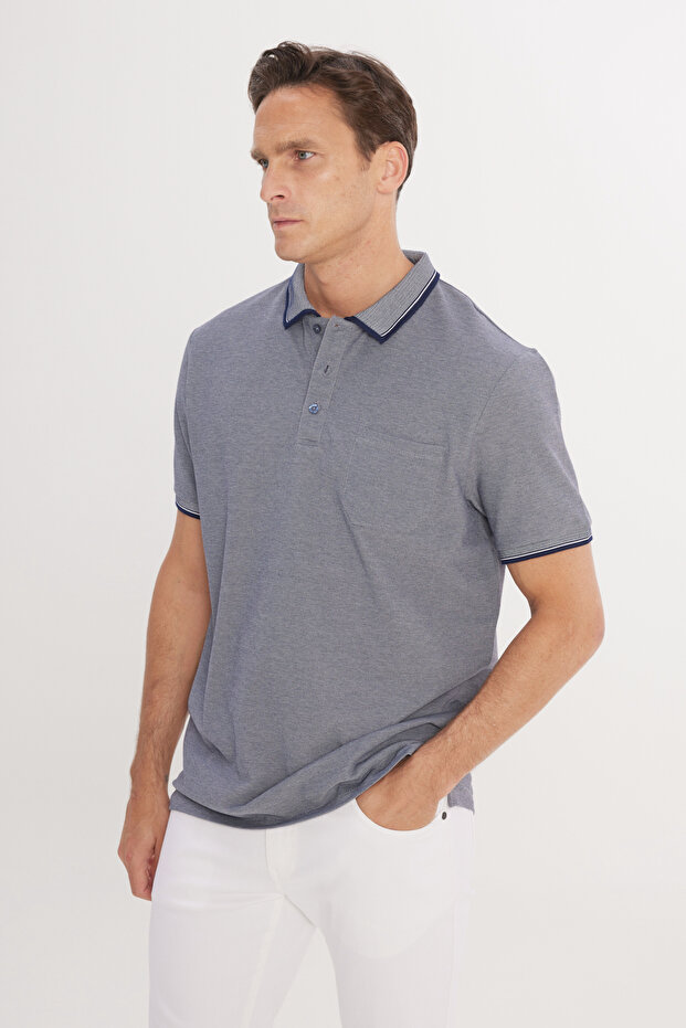Erkek Çekmeyen Pamuklu Kumaş Regular Fit Rahat Kesim Lacivert Kıvrılmaz Polo Yaka Cepli Tişört - 4