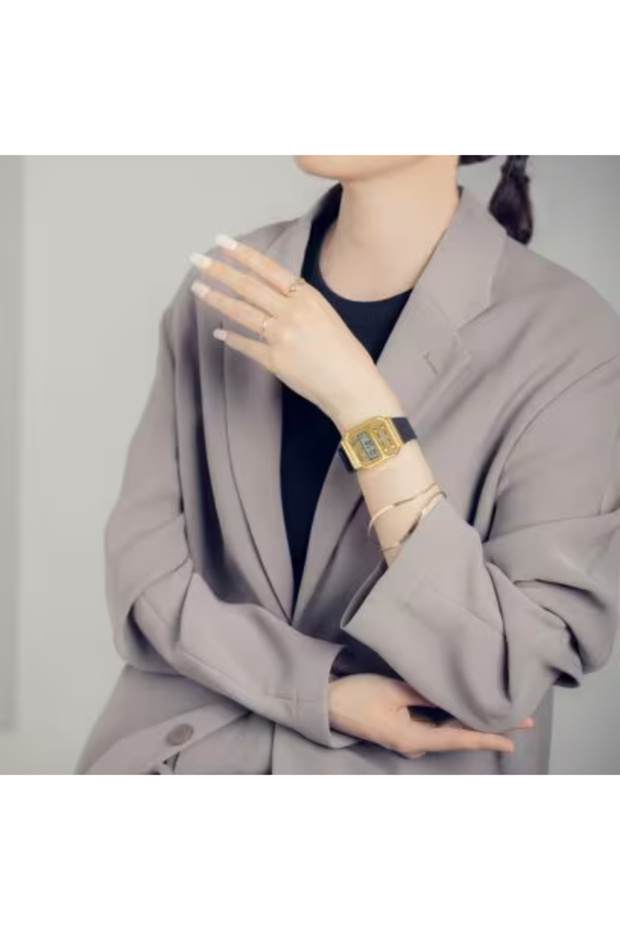 A100Wefg-9Adf Vintage Retro Wristwatch - 3