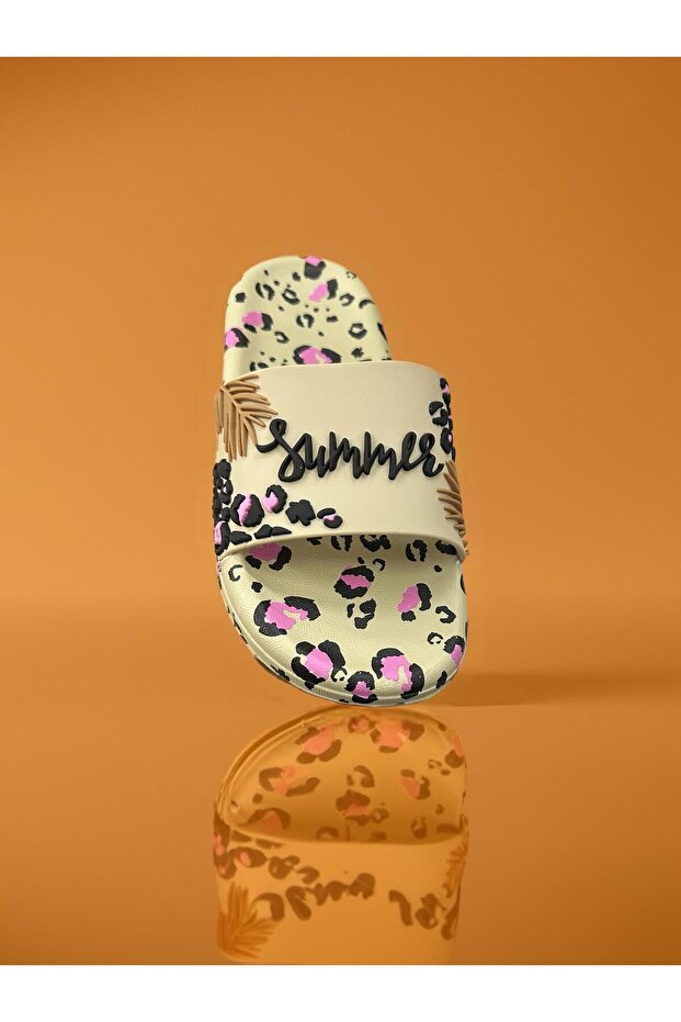 شبشب صيفي منقوش باللون البيج غير قابل للانزلاق - 1