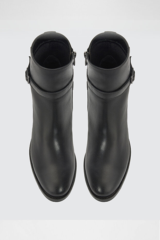 Nome-tr - Siyah Kadın Bot - 6