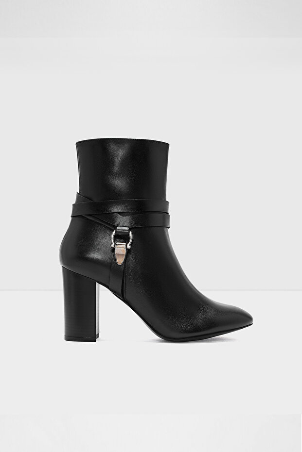 Hope-tr - Siyah Kadın Bot - 1