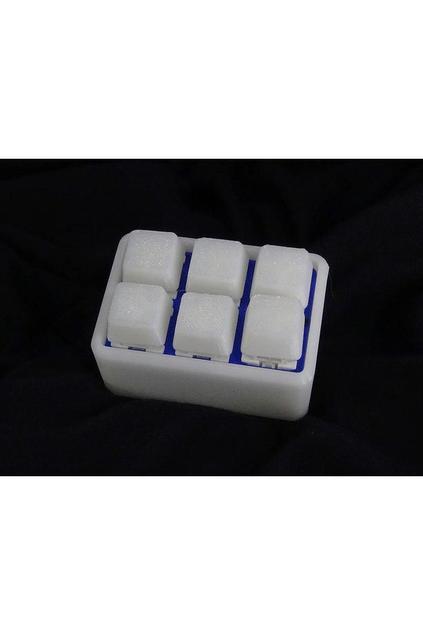 Programlanabilir tuşlara sahip mini makro klavye - 2