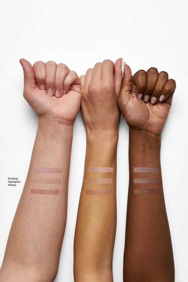 Strobing Highlighter Palette Üçlü Fırınlanmış Aydınlatıcı 3x2,8 g - 4