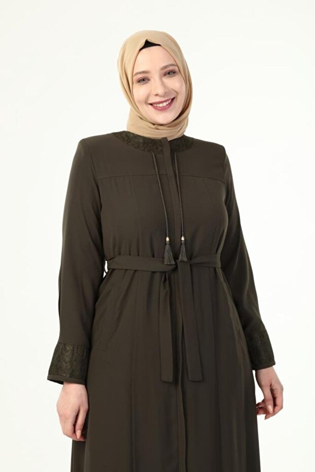 Large Size Summer Ferace with Lace Detail on Collar and Sleeve
