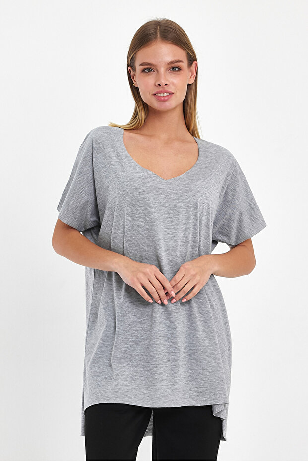 Kadın V Yaka Yırtmaçlı Oversize Basic Tişört - 6
