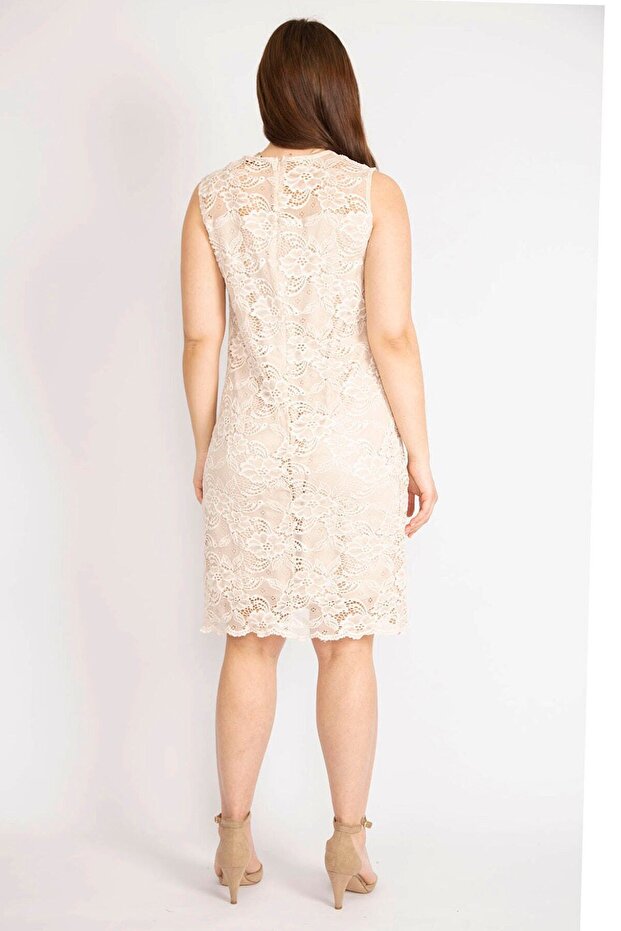 Dámské béžové krajkové šaty velké velikosti se zadním skrytým zipem 65n36255 - 8