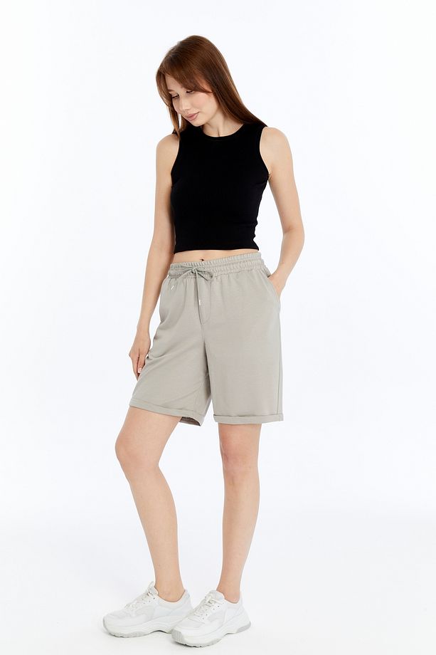 Kadın Oversize Yumuşak Dokulu Şort Modal Karışımlı Katlamalı Paça - 3