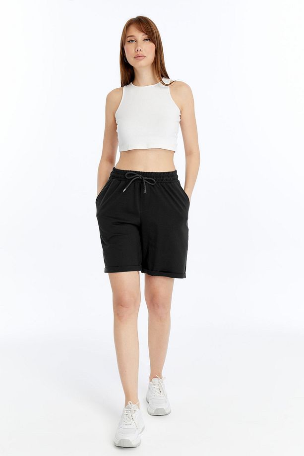 Kadın Oversize Yumuşak Dokulu Şort Modal Karışımlı Katlamalı Paça - 6