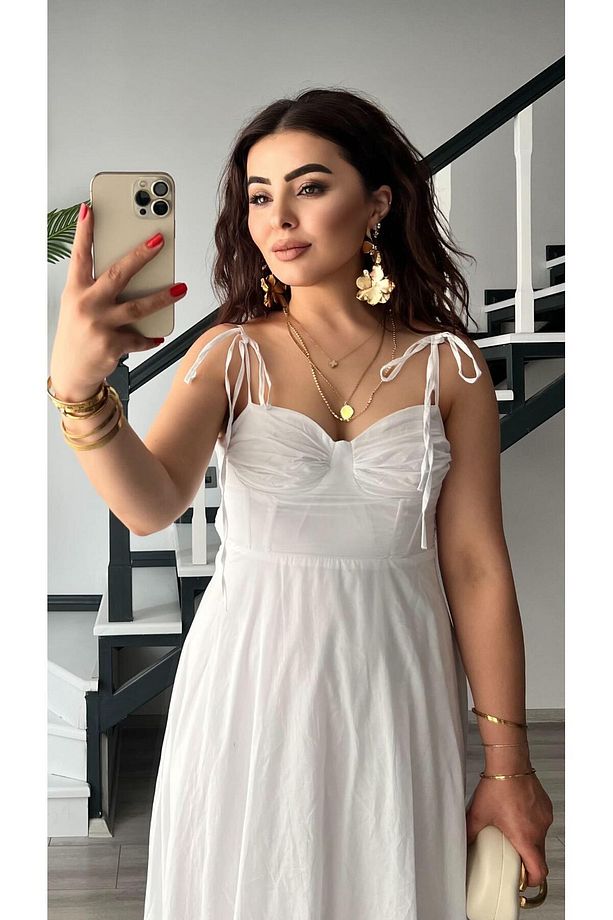 Beyaz Marka Model Fırfırlı Astarlı Elbise - 2