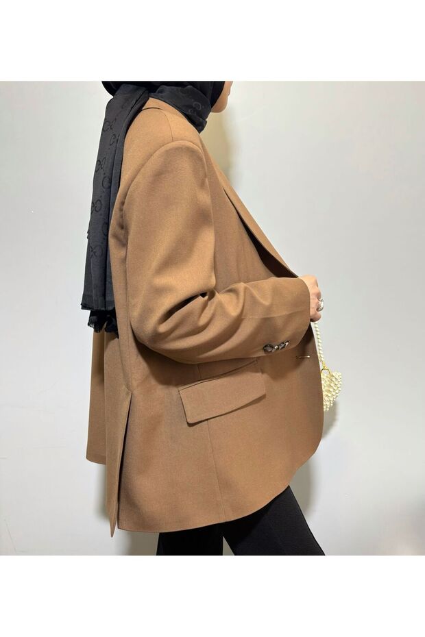 سترة بليزر مبطنة بفتحة مزدوجة كبيرة الحجم - سترة بليزر - سترة كبيرة الحجم - 2