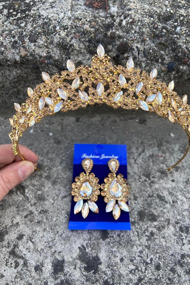 Clara Gold Bridal Henna Crown Special Occasion Accessory Women's Crown and Three Shuttle Earrings Set