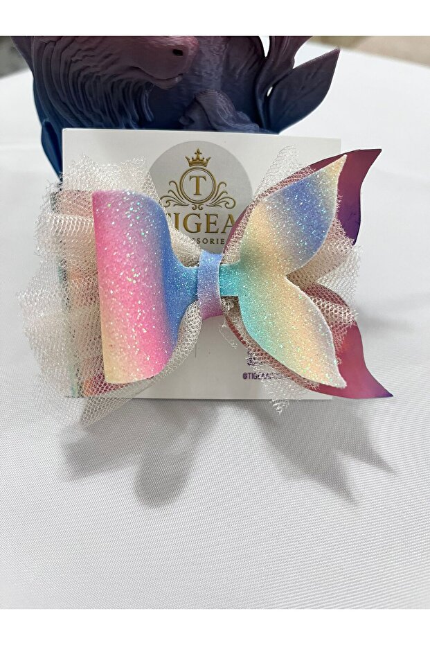 مشبك لامع