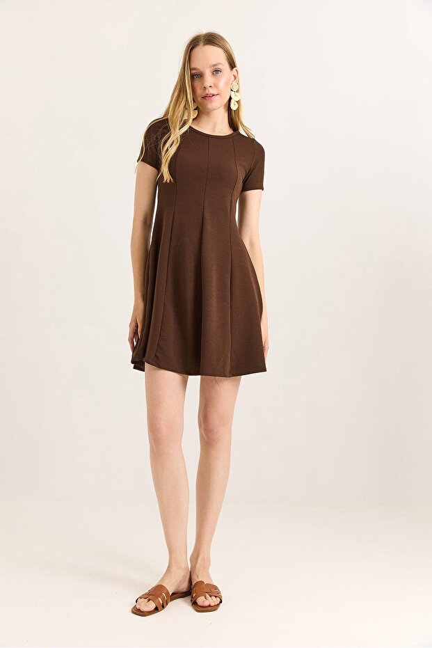 Trend Mini Flared Dress Brown