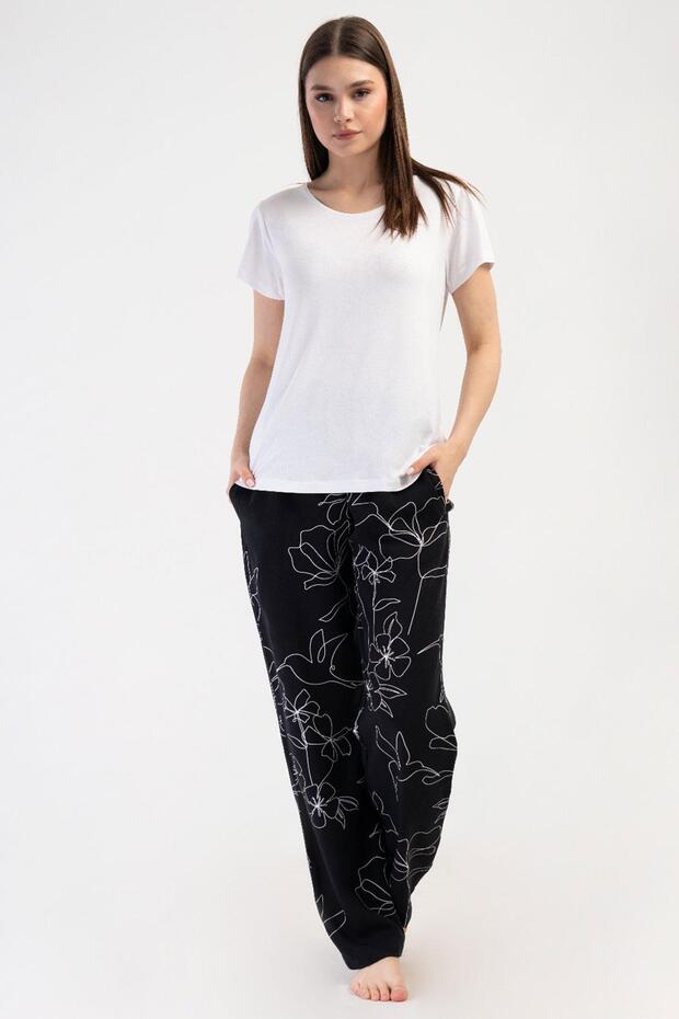 Women's Short Sleeve White Pajama Set C6T4N0O014
