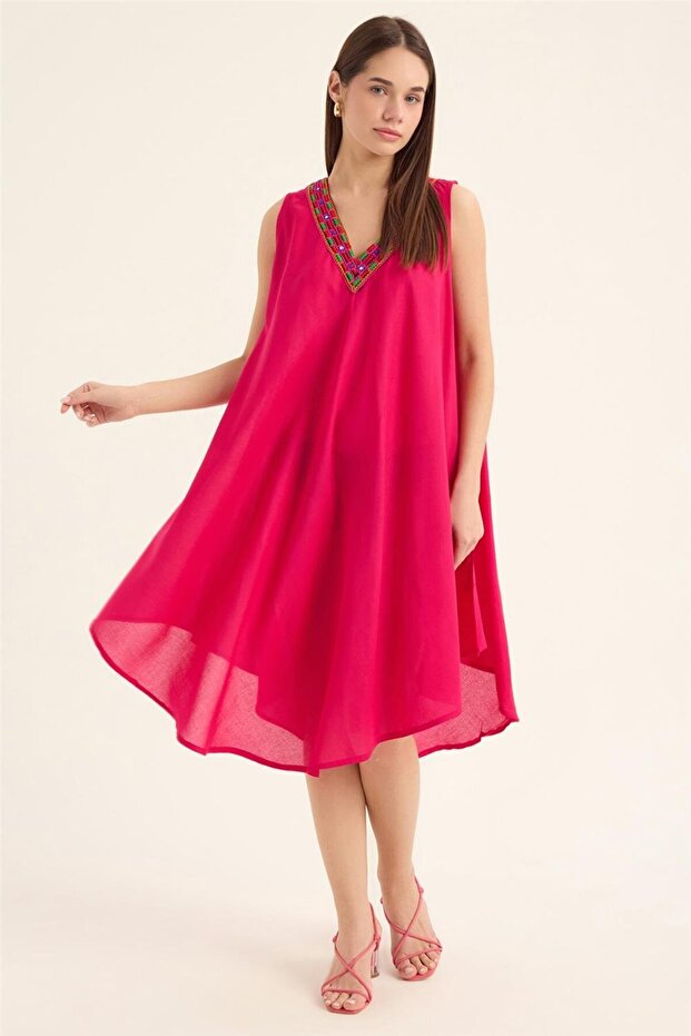 Rochie brodata colorata - 1