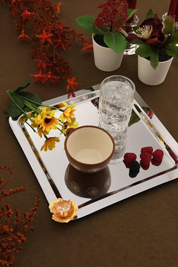 Vundol Gold Stone Detailed 1 Piece Presentation Tray Silver