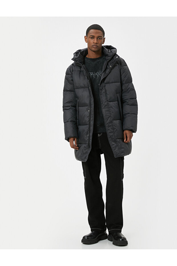 Zippered Hooded Puffer Jacket