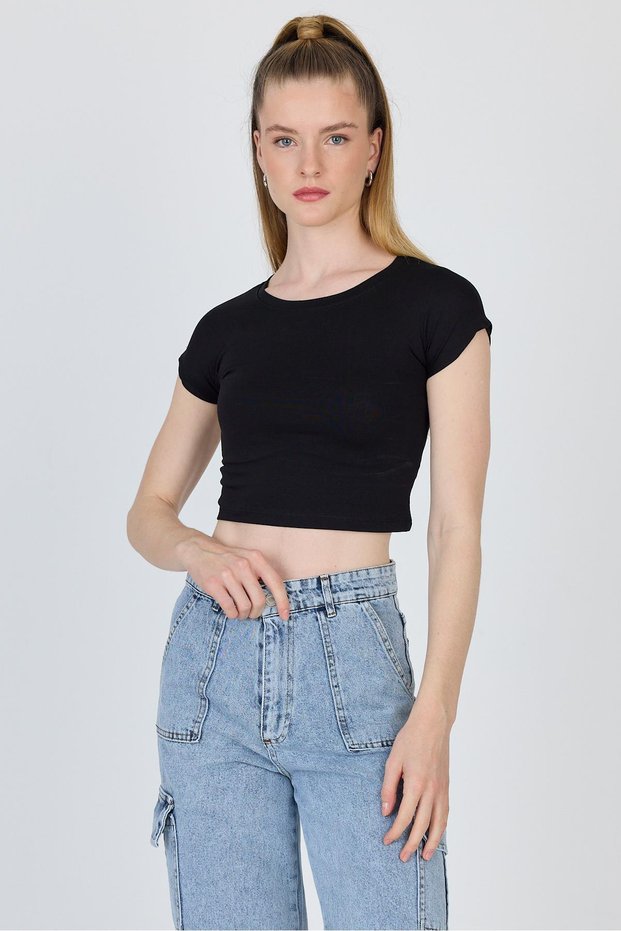 Black Crew Neck Cotton Slim Fit Crop T-Shirt 9199m