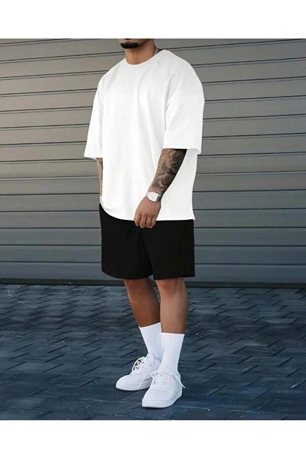 Unprinted Oversize Mold White T-Shirt and Black Shorts Double Set Unisex
