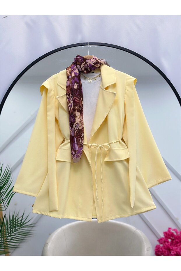 Design Jacket with Shoulder Belt