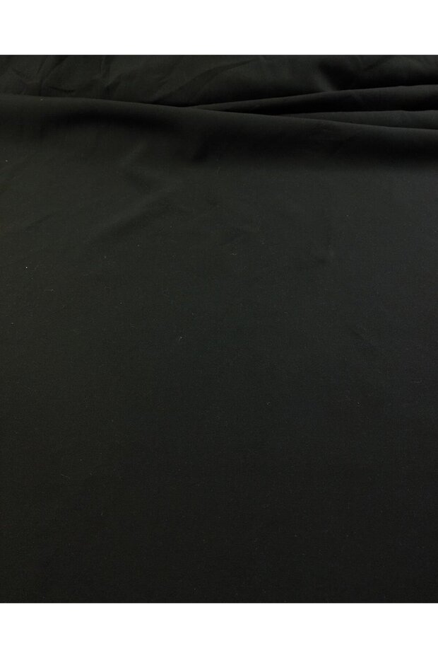 Tok Crepe in Black Color (Width 125 cm X Length 240 cm)
