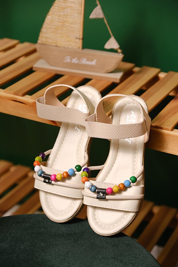 Vica Bead Detailed Women's Sandals