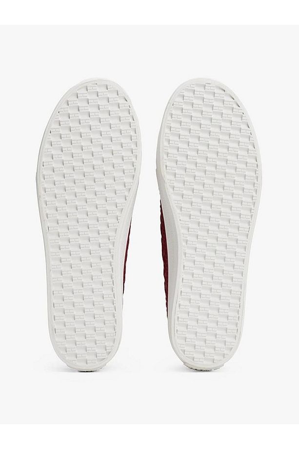 VULC EMBROIDERED SNEAKER - 7