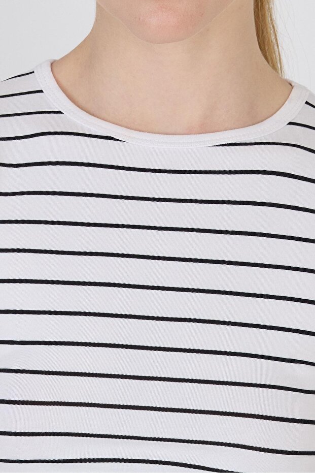 Λευκό ριγέ βαμβακερό μπλουζάκι 4014 - 4