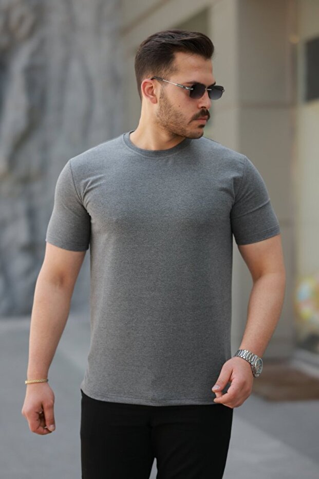 Men's Basic Short Sleeve T-Shirt