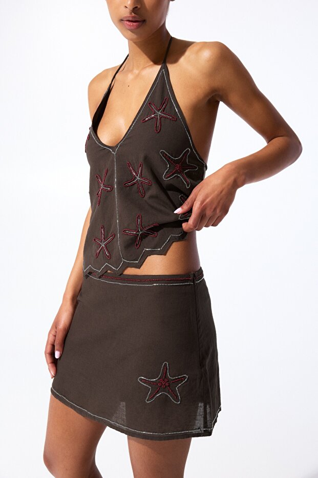 Boncuk detaylı mini etek - 5