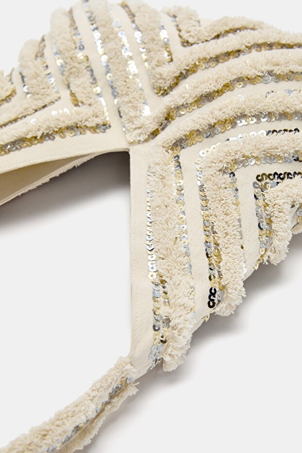 Püskül ve pullu omuz çantası - 4