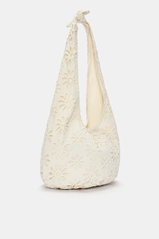 Çiçek detaylı kumaş omuz çantası - 4