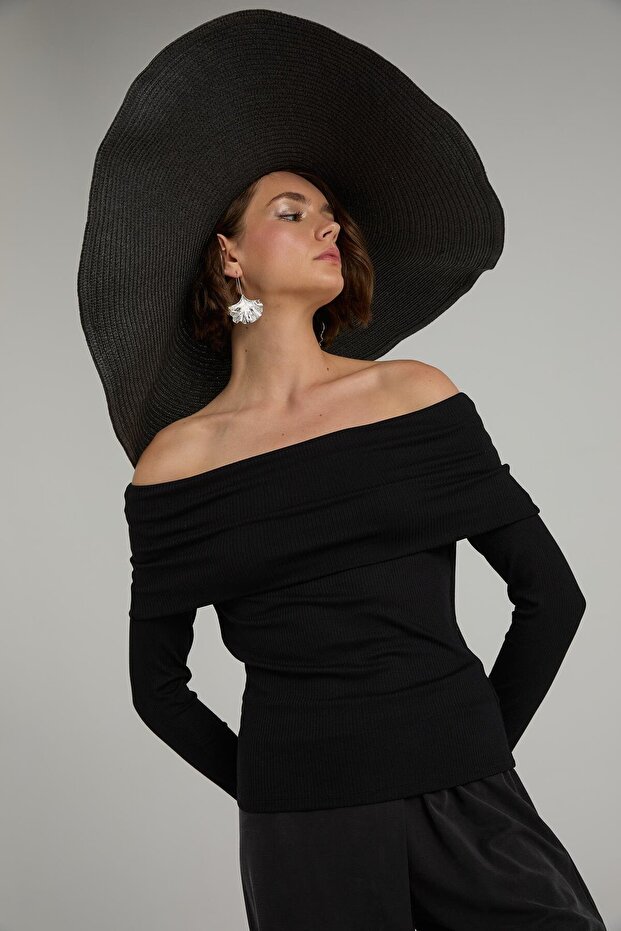 Omuzu Açık Bluz - 2